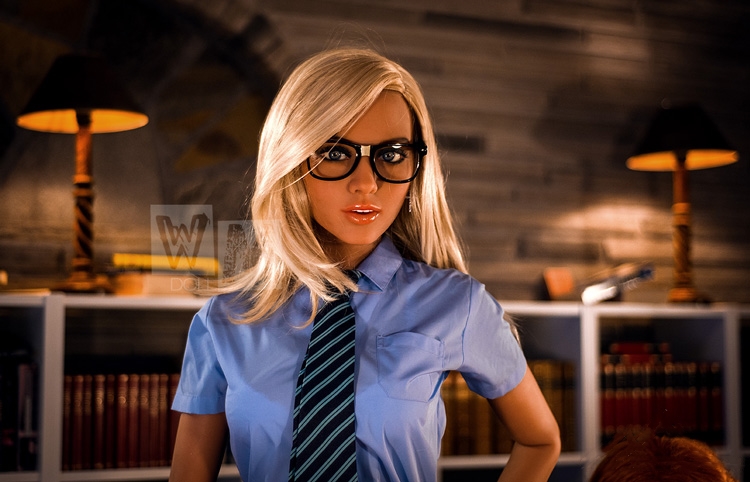 WMdoll_166_273_525.jpg Grosse poitrine Poupée WM Claudine | 166 cm 58