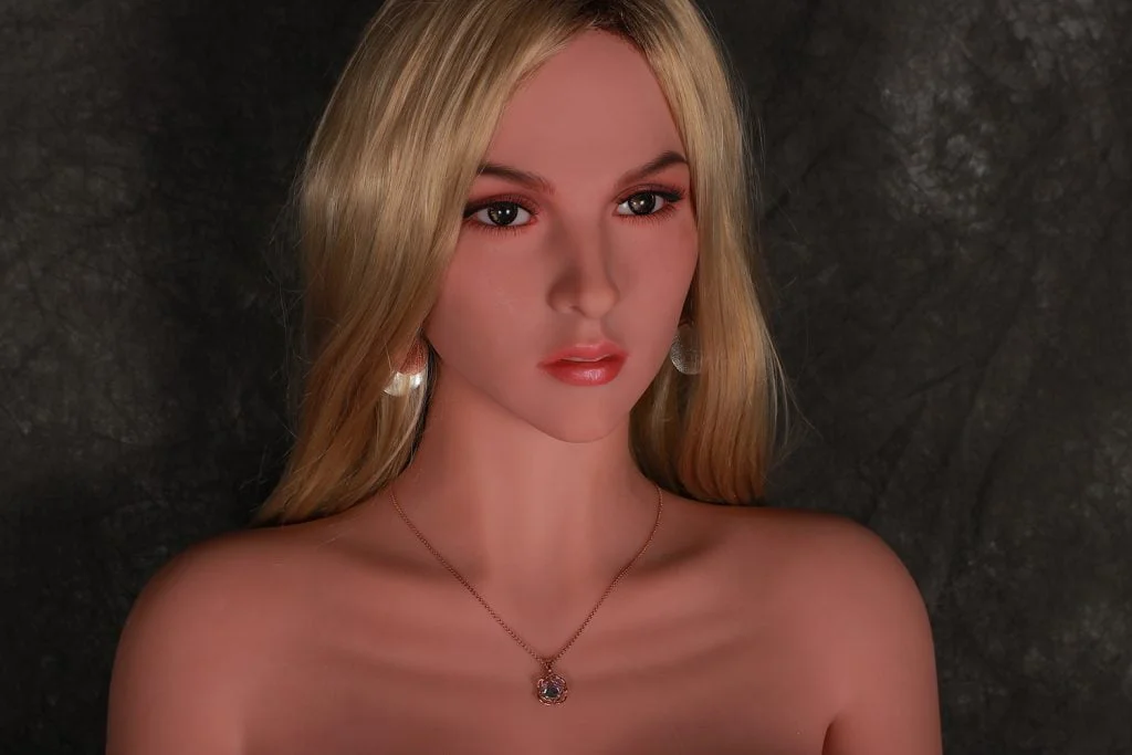 Firedoll Bonny | 163 cm Grosse poitrine 87 Grosse poitrine Firedoll Bonny | 163 cm 87