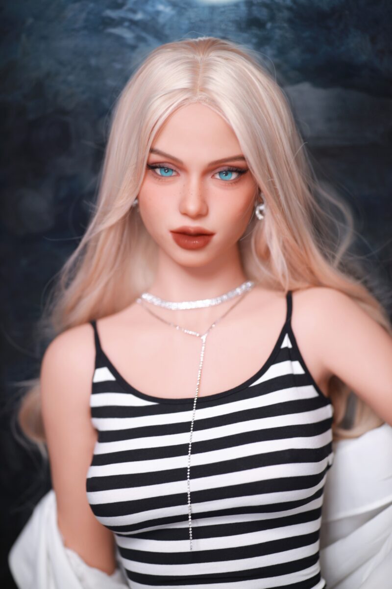 Aucune catégorie DutchDoll Hannah | 161 cm 36