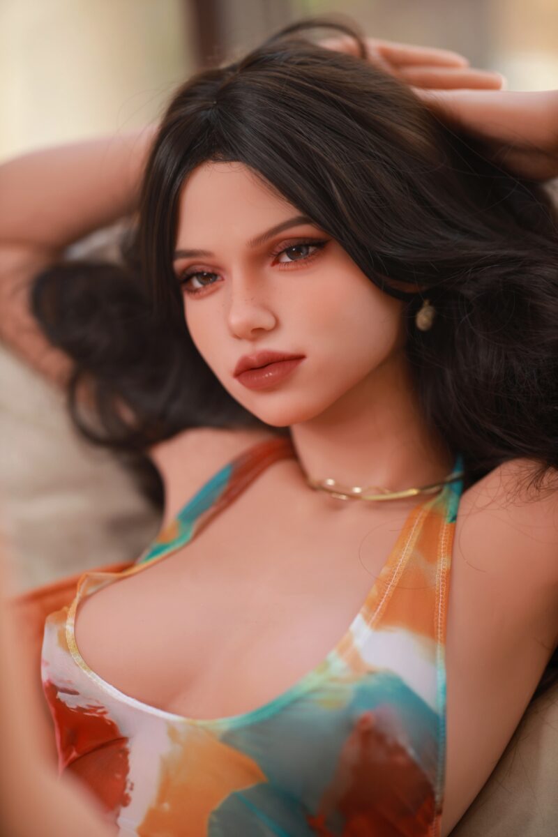 Aucune catégorie DutchDoll Nina | 161 cm 46
