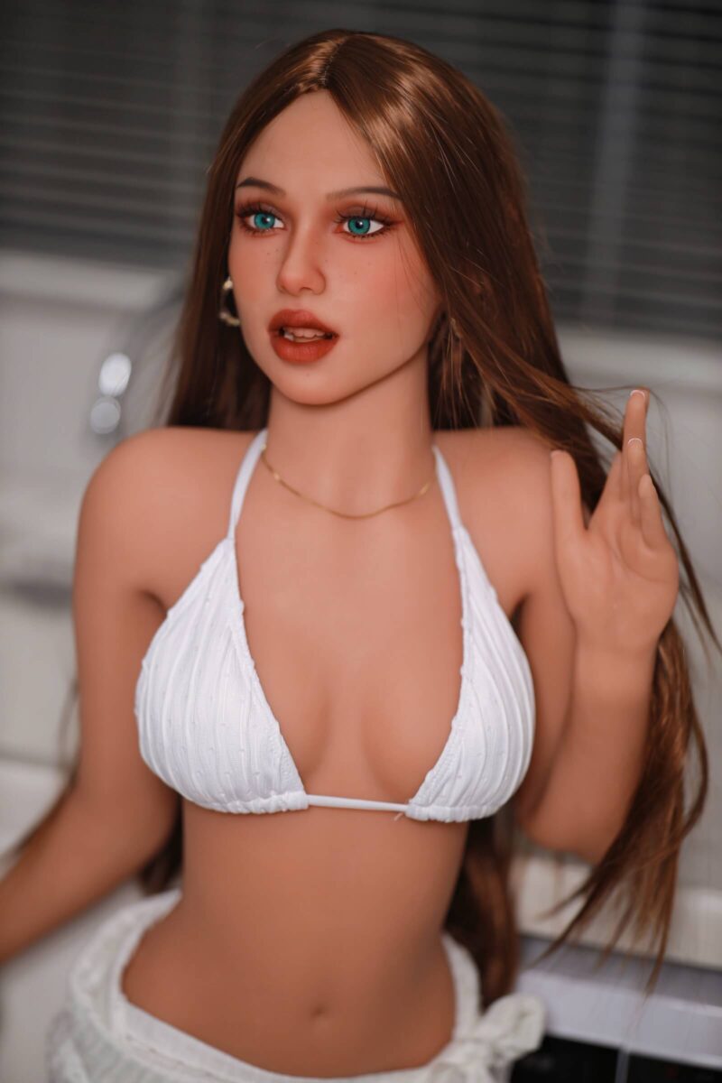 En stock DutchDoll Isabella | 158 cm 49