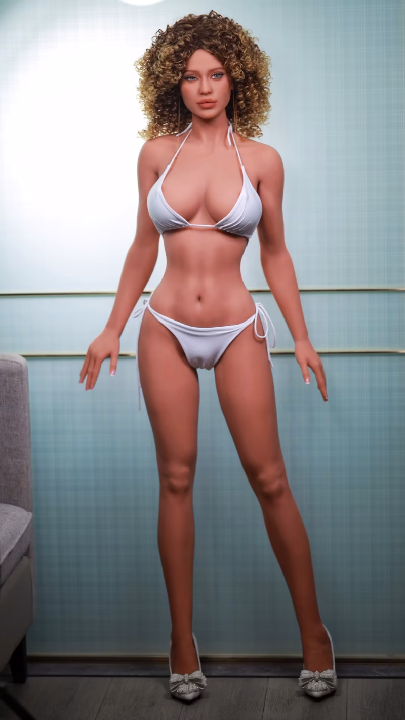 En stock Firedoll Camila | 156 cm 73